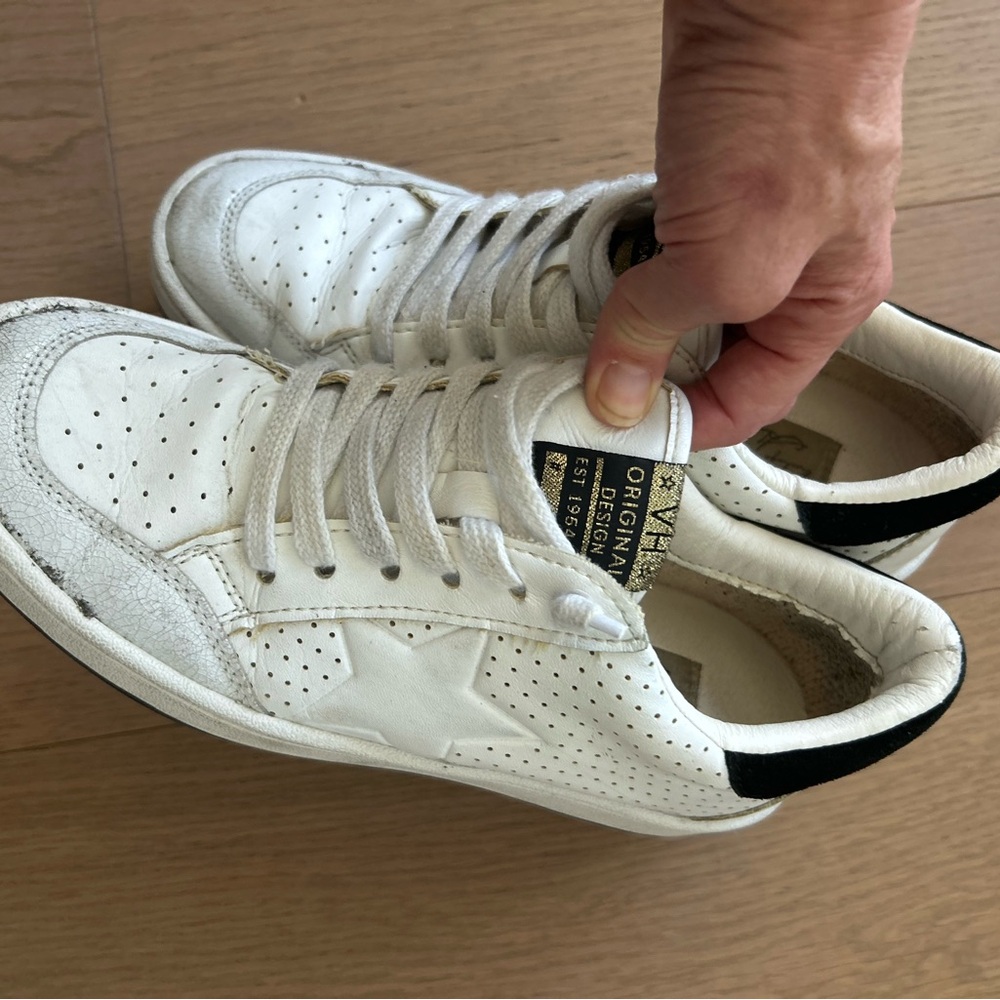 Vintage Havana sneakers